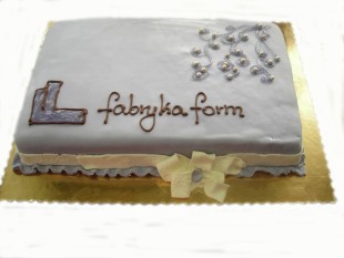 tort z logo firmy